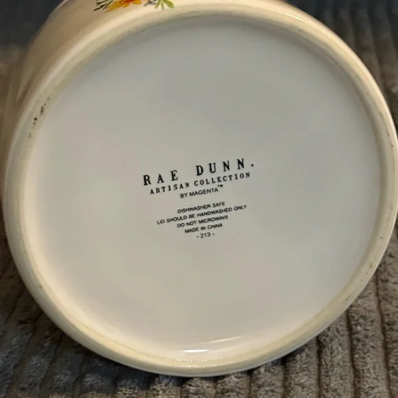 Rae Dunn Cow 🐄 with Flowers Canister- Farmhouse style- New - Picture 9 of 9